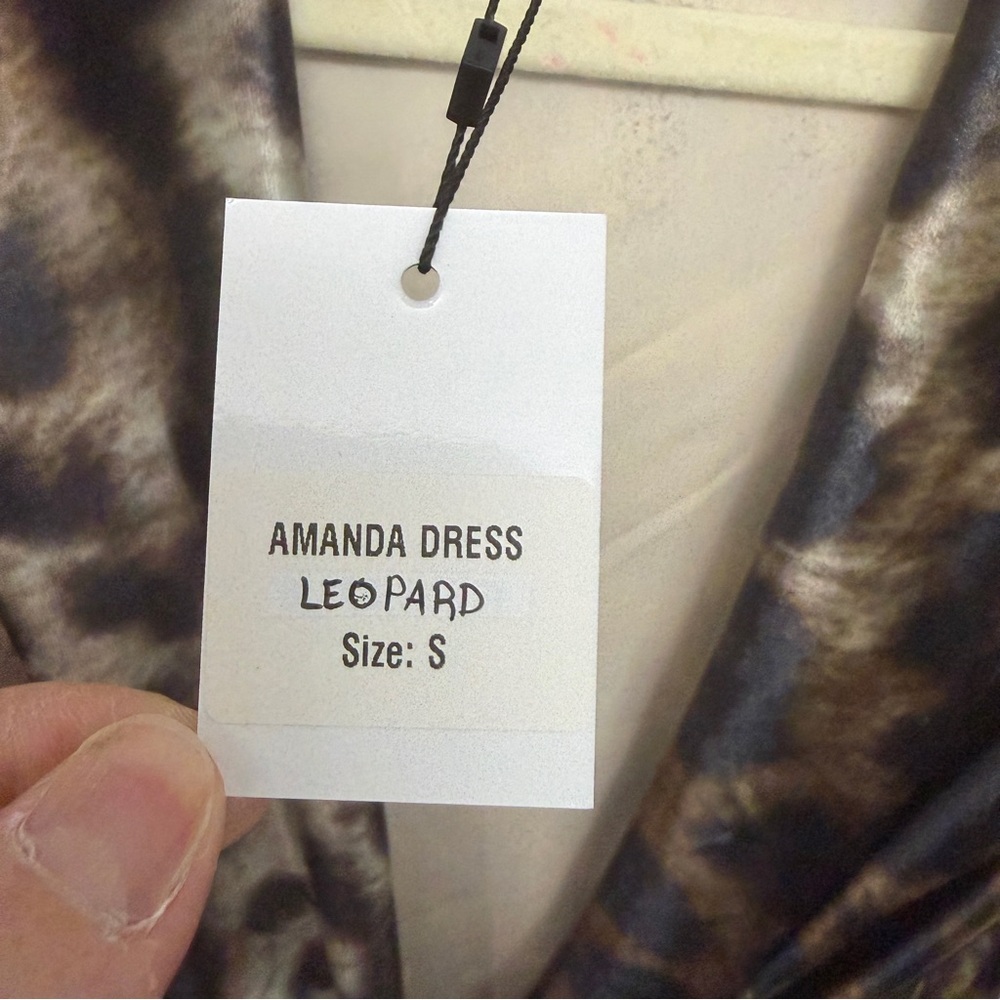 Leslie Amon  Amanda Maxi Dress in Leopard size s new with tags - Picture 6 of 11